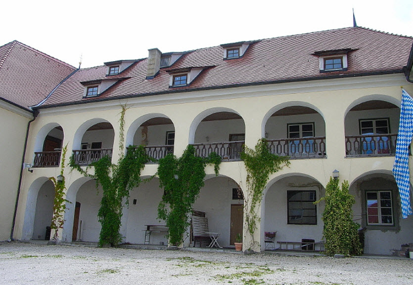 Schloss Holzgünz, Germany